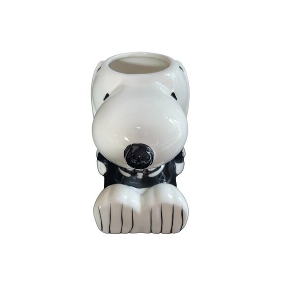 Peanuts Snoopy Skeleton Costume Hand Painted Halloween Figural Mug 20oz NEW - Picture 3 of 5